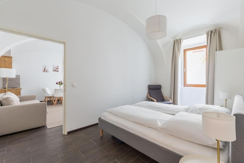 Apartamento Free Parking I 500 Mbit Wifi I Kingsize Bed Viena Exterior foto